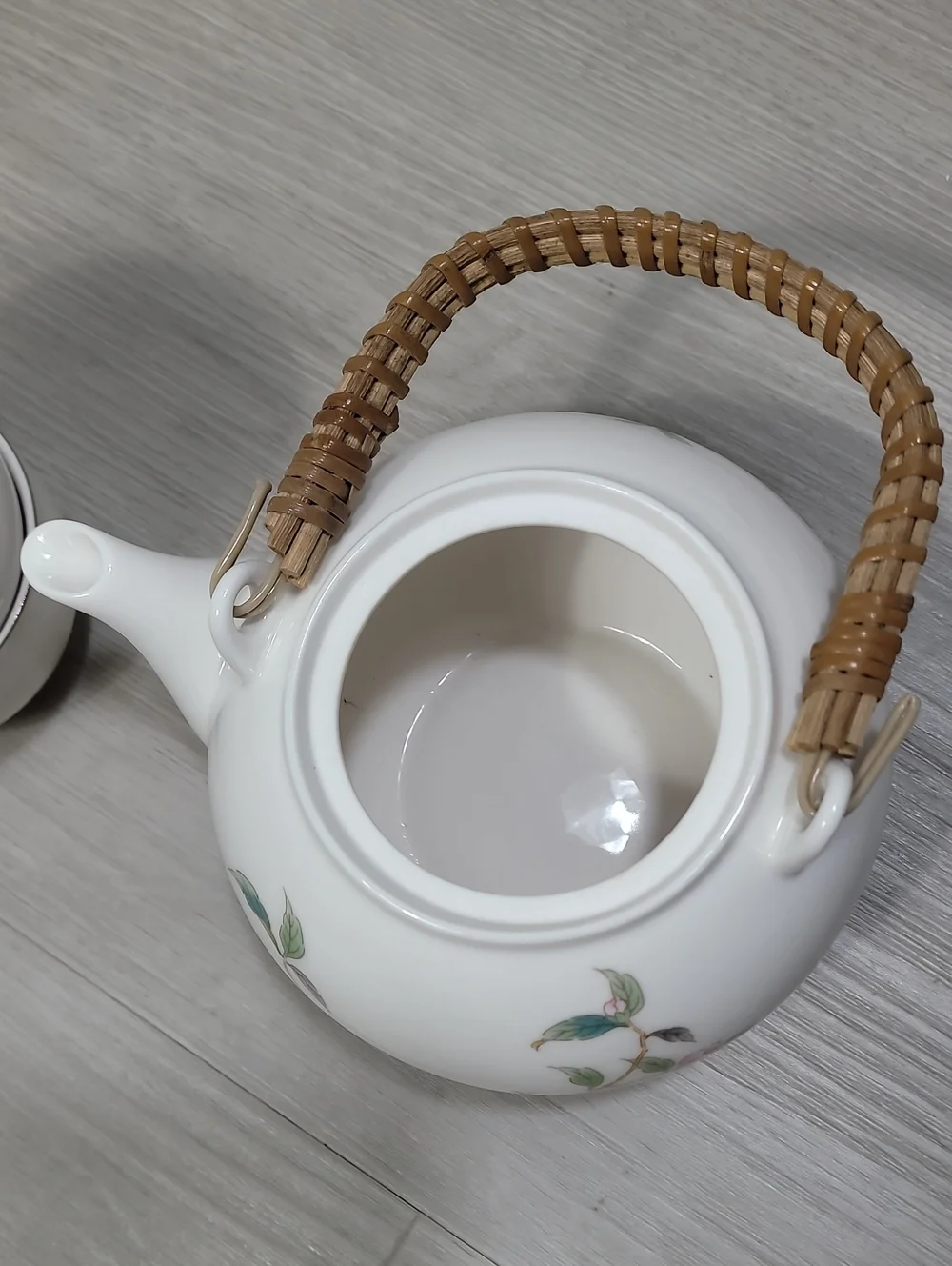 Vintage Japan Floral Tea Set Teapot & 3 Small Cups